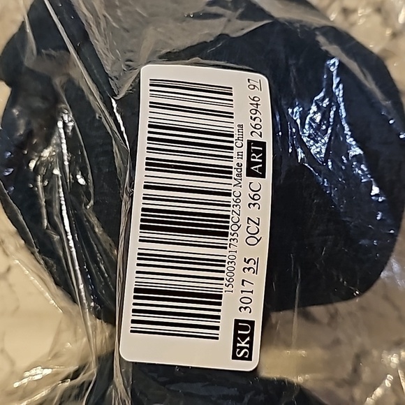 VICTORIA SECRET VERY SEXY ICON DEMI BRA•36C•DEEPEST GREEN - Picture 7 of 7